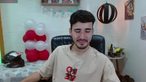 Snapshot of dmitrisanders1 chatting on 02.26.25 Maybe in pvt online show from 02.26.25