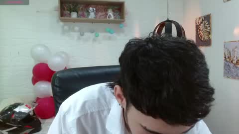 Snapshot of dmitrisanders1 chatting on 02.27.25 Maybe in pvt online show from 02.27.25