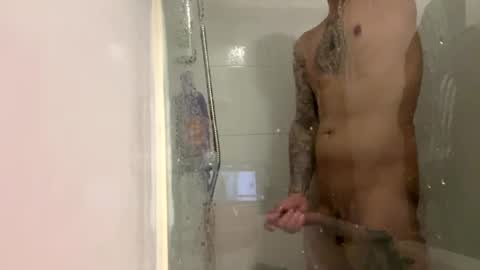 Azier online show from 01.26.25