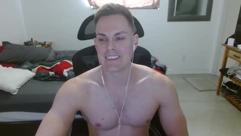 Snapshot of dmoney212 chatting on 02.13.25 dmoney212 online show from 02.13.25