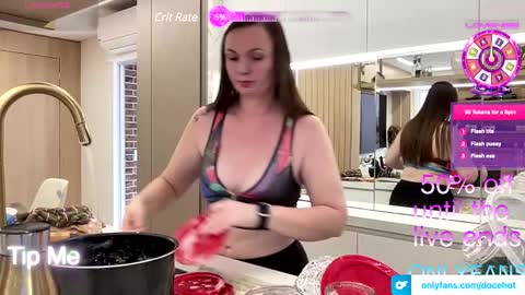 Ctia But I prefer to be called DOCE online show from 02.03.25