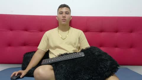  01 online show from 05.16.26