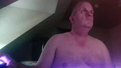 Snapshot of doggy2629 chatting on 11.05.25 doggy2629 online show from 11.05.25