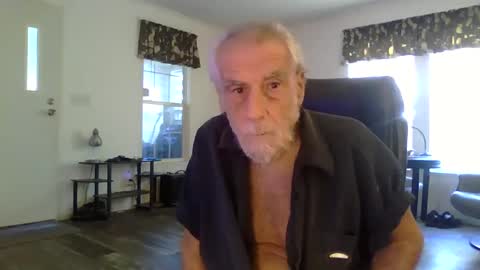 Snapshot of dogluc7 chatting on 12.05.24 dogluc7 online show from 12.05.24