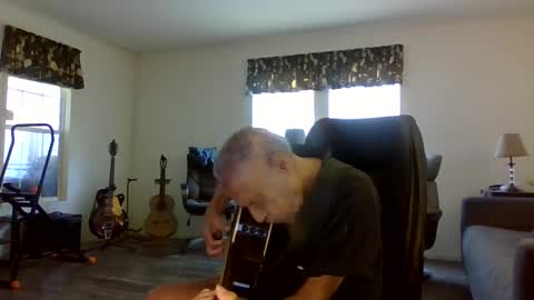 Snapshot of dogluc7 chatting on 03.01.25 dogluc7 online show from 03.01.25