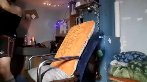 dogwithamohawk online show from 01.04.25