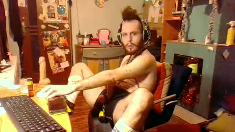 dogwithamohawk online show from 01.21.25