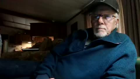 Snapshot of doingmyself69 chatting on 11.05.25 doingmyself69 online show from 11.05.25