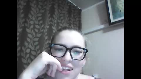 dolce_tempt online show from 12.21.25