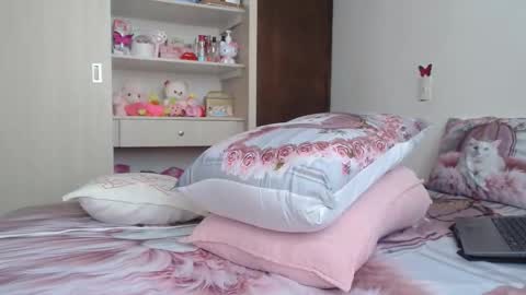 Dolcevainin online show from 02.11.26