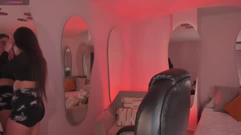 Dolcie  online show from 02.19.25