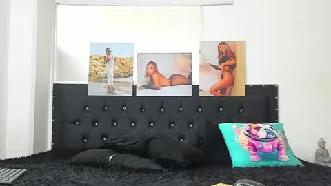 C E L E S T E  online show from 02.14.25