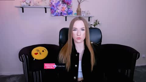 doll_vey online show from 02.25.25