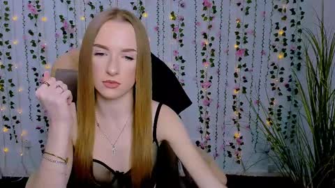 doll_vey online show from 03.10.25
