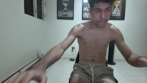 Snapshot of dollarhot30 chatting on 01.09.25 DollarHot30 online show from 01.09.25