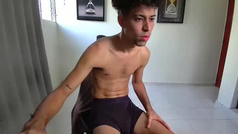 DollarHot30 online show from 12.22.25