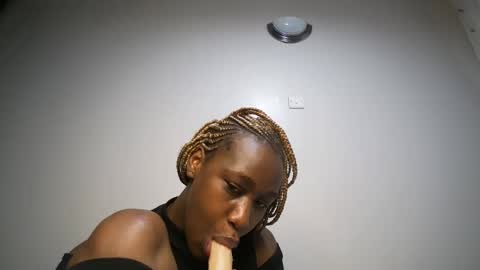 dollberry online show from 12.13.24