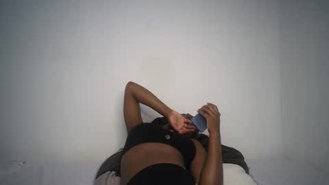 dollberry online show from 01.11.25