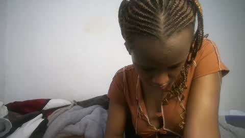 dollberry online show from 02.12.25