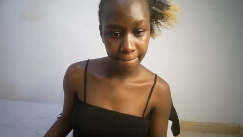 dollberry online show from 03.04.25