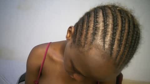 dollberry online show from 03.08.25