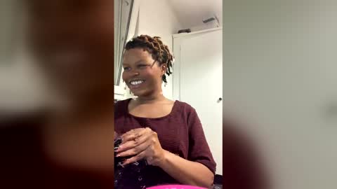 Snapshot of dolliastarz chatting on 03.02.26 Dolla online show from 03.02.26