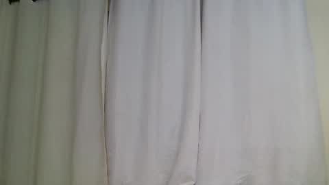 Snapshot of dolly_dally1 chatting on 10.03.25 Dolly online show from 10.03.25