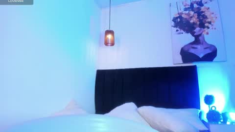 Call me Zoe  online show from 05.11.26