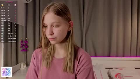 Emilia online show from 10.19.25