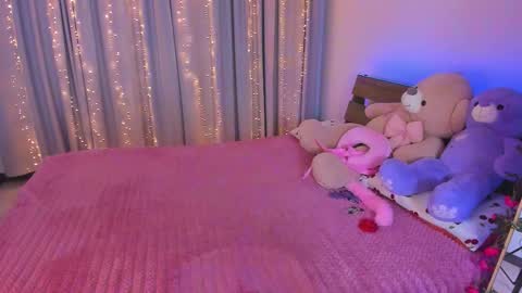 Snapshot of dollyiaa chatting on 02.09.26 Dollya online show from 02.09.26