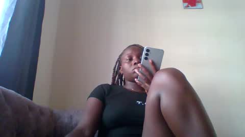 dollyvee online show from 04.08.26