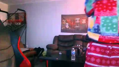 Swazzo online show from 10.14.25