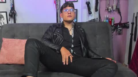 Diego Castell online show from 02.16.25