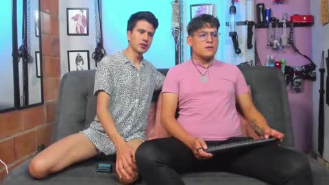 Diego Castell online show from 02.18.25