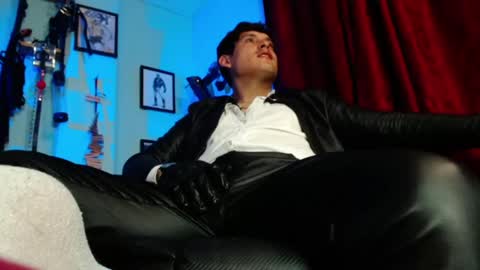 Diego Castell online show from 04.19.26