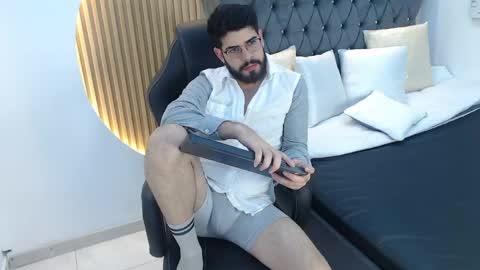 domboy  online show from 05.23.26
