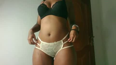 Amarie noels online show from 11.11.25