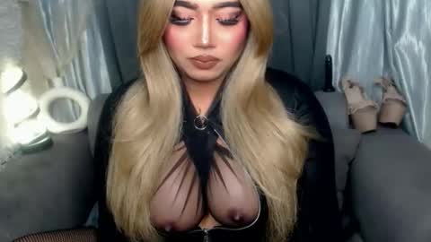 dominant10inchcock online show from 11.29.25