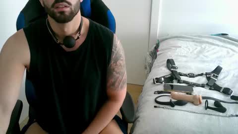 DominatedTitan online show from 10.26.25