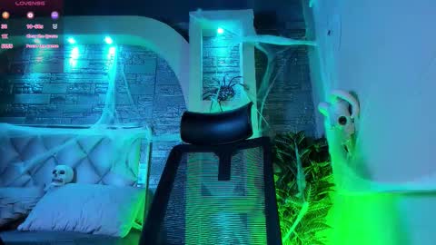 dominic de luca online show from 10.17.25