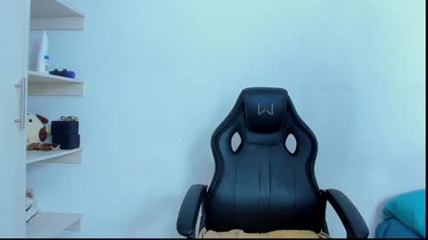 dominic_smith_ online show from 12.21.24