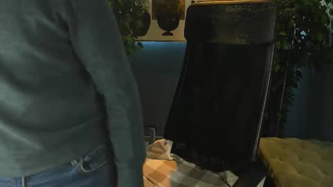 Dominic online show from 11.16.25