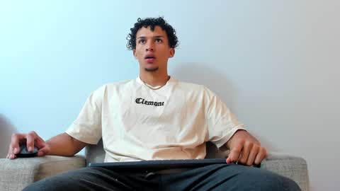 Snapshot of dominick_star chatting on 12.30.24 Dominick Star online show from 12.30.24