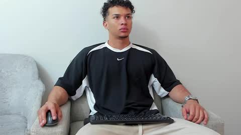 Snapshot of dominick_star chatting on 02.17.25 Dominick Star online show from 02.17.25