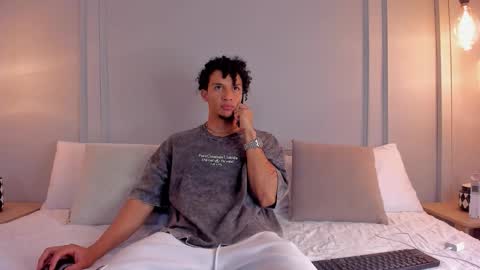 Dominick Star online show from 10.27.25