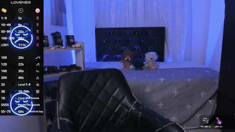 DOMINIC PRINCE   online show from 12.05.24