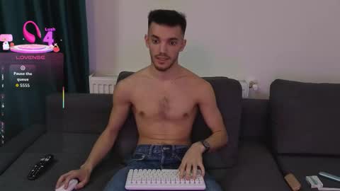 dominicvalente online show from 12.16.25