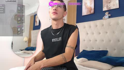 Dominik online show from 04.16.26