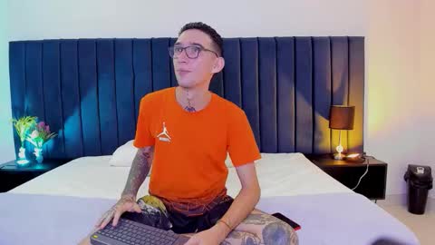 dominik_thompson777 online show from 09.20.25