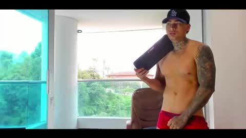 Snapshot of dominiofit chatting on 02.15.26 Only fans Ronnie col---InstaRonniecolleman online show from 02.15.26